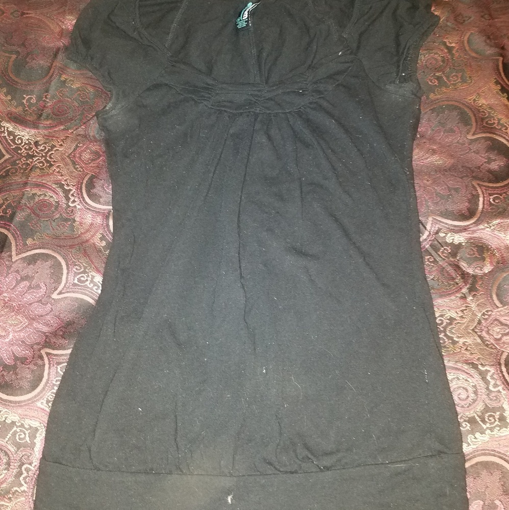 Black shirt